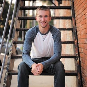 Meet your Posher, Jordan